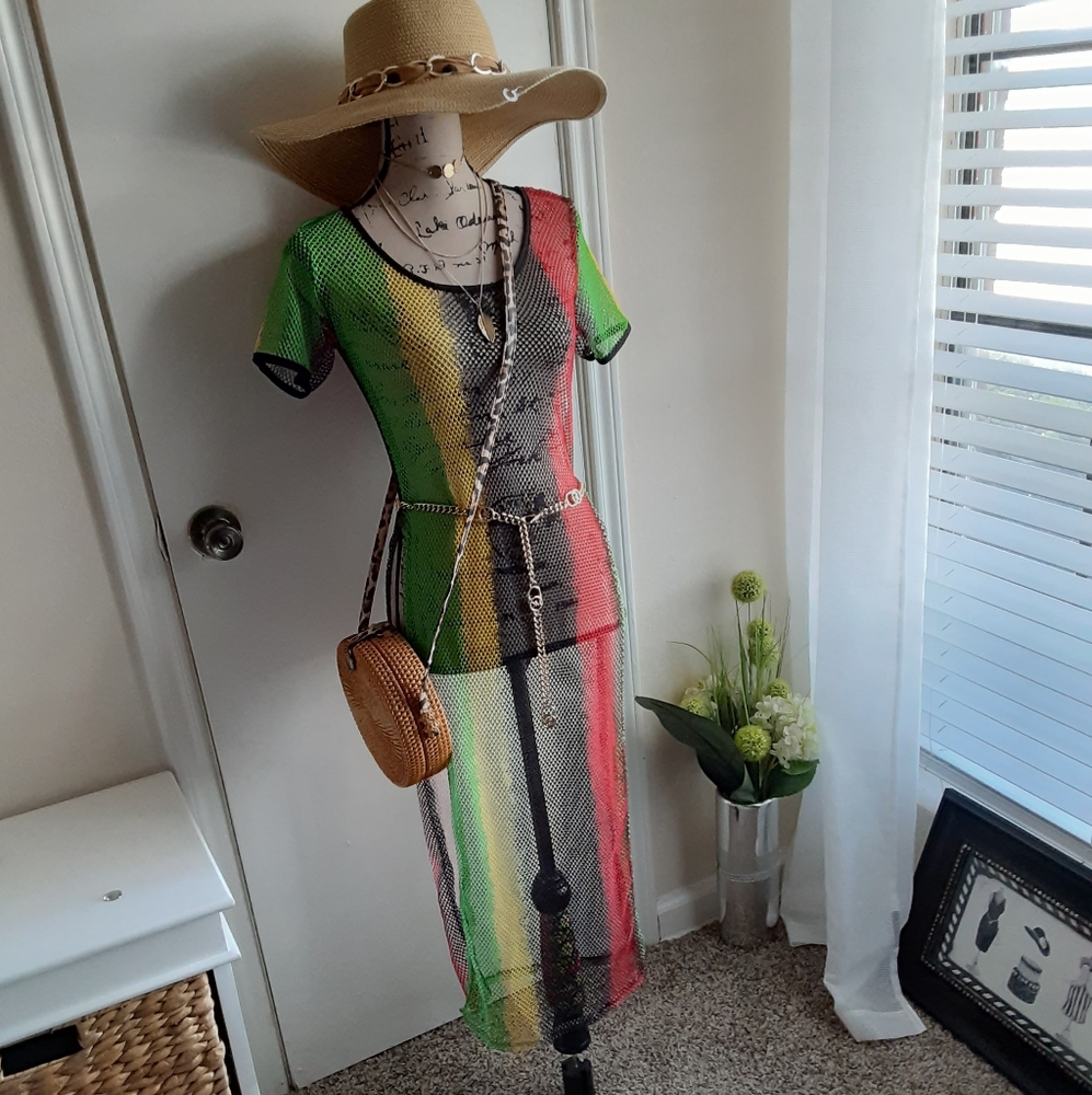 Mesh Multicolored Rasta Style Beach Cover zip